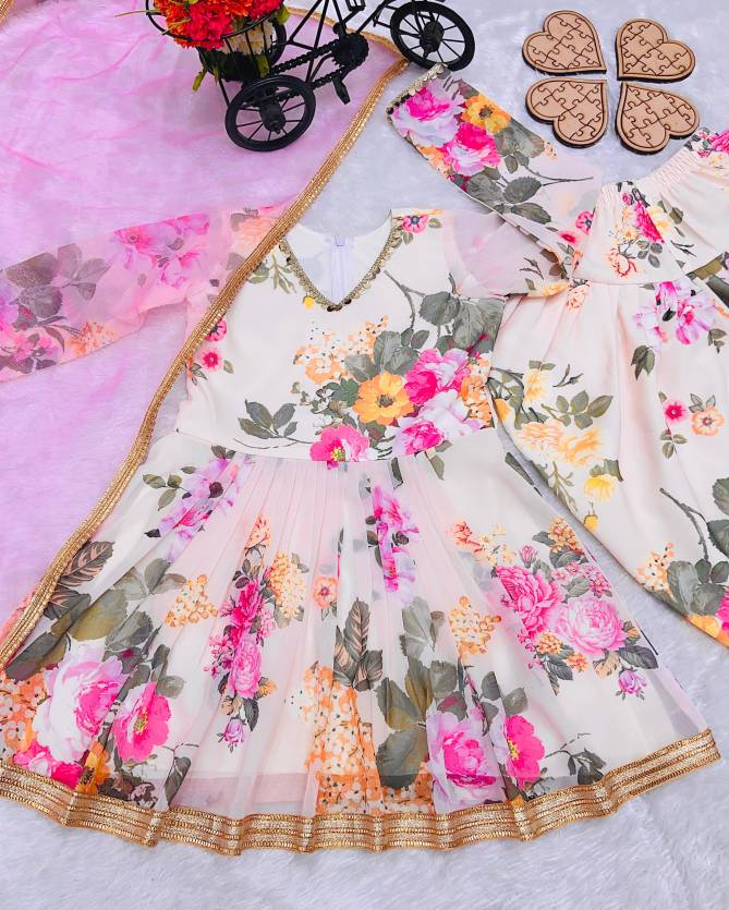 OC 160 Heavy Fox Georgette Printed Kids Wear Girls Readymade Suits Wholesale Price In Surat